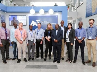African innovators tackle antimicrobial resistance